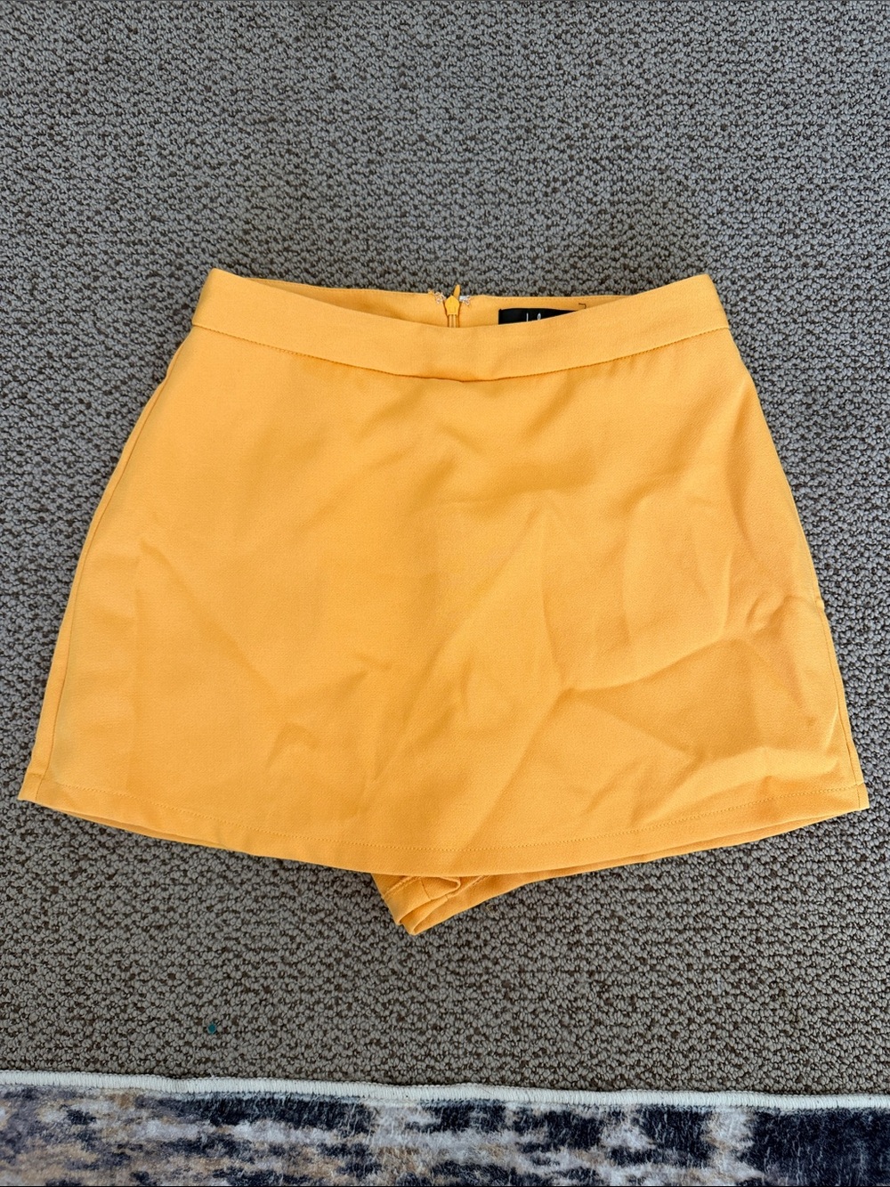 Lulus skort - Picture 2 of 4